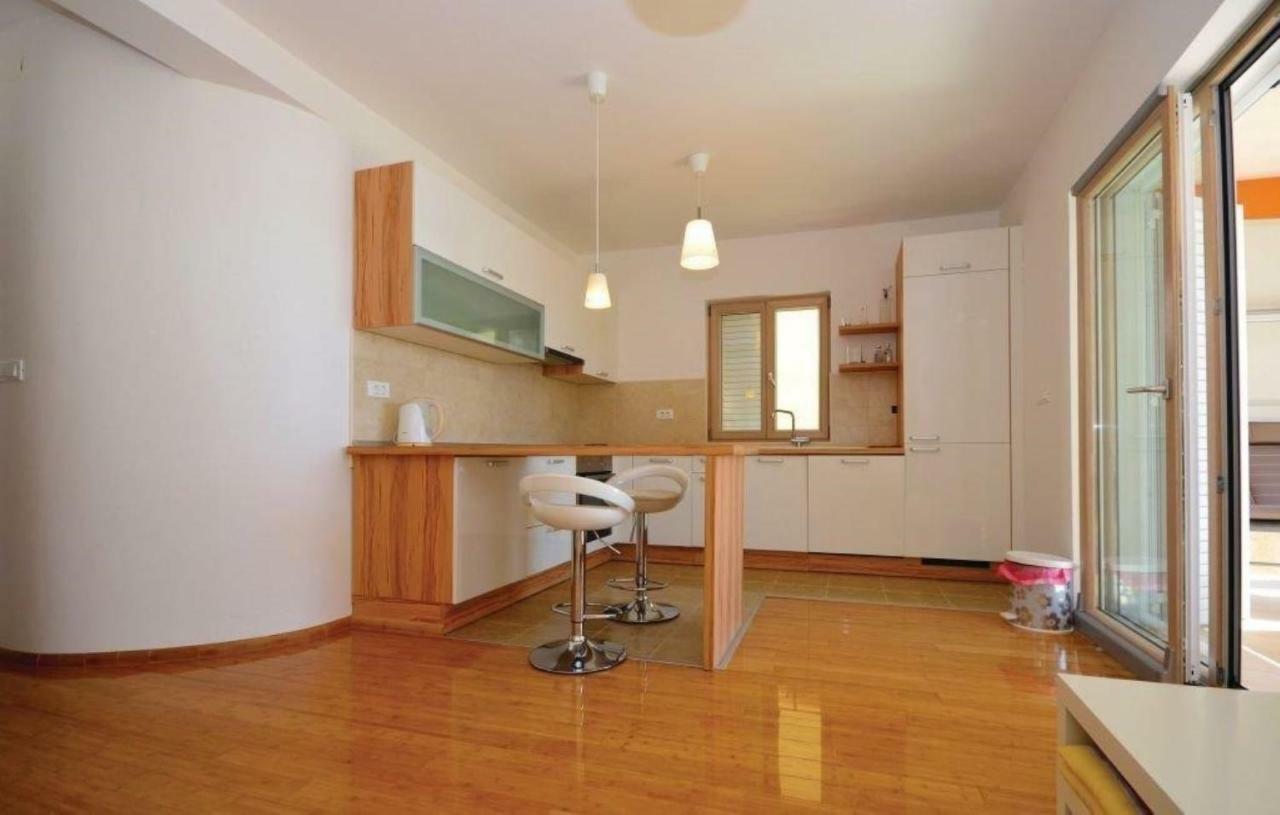 Apartmani Kali Exterior photo